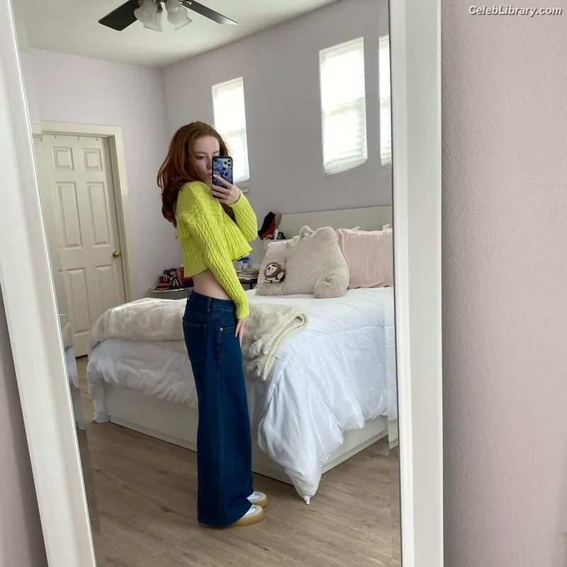 Francesca Capaldi photo 11 of 837