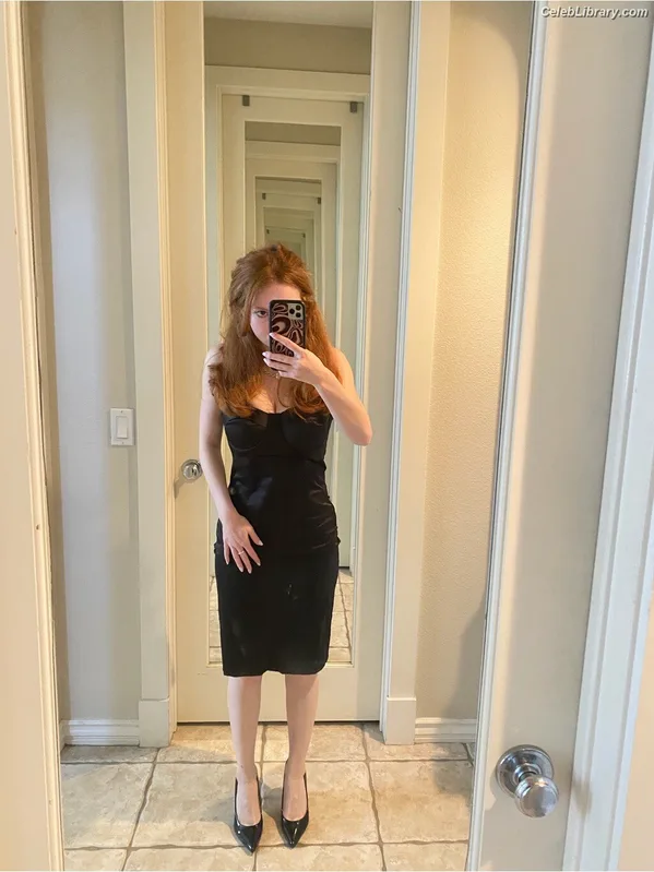 Francesca Capaldi photo 11 of 837