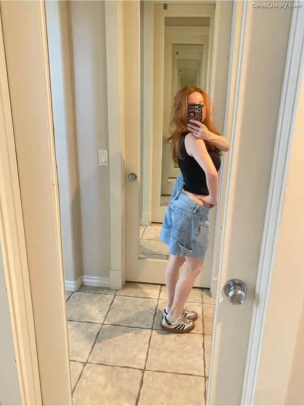 Francesca Capaldi photo 21 of 837