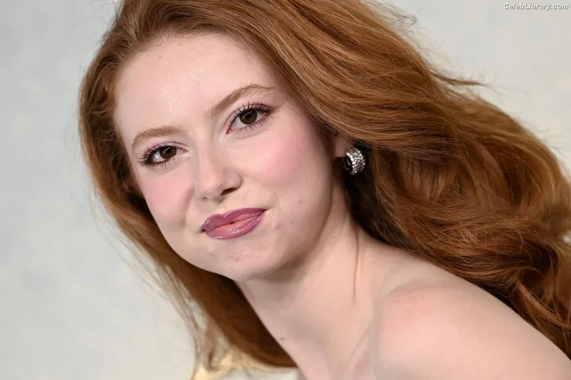 Francesca Capaldi photo 13 of 837