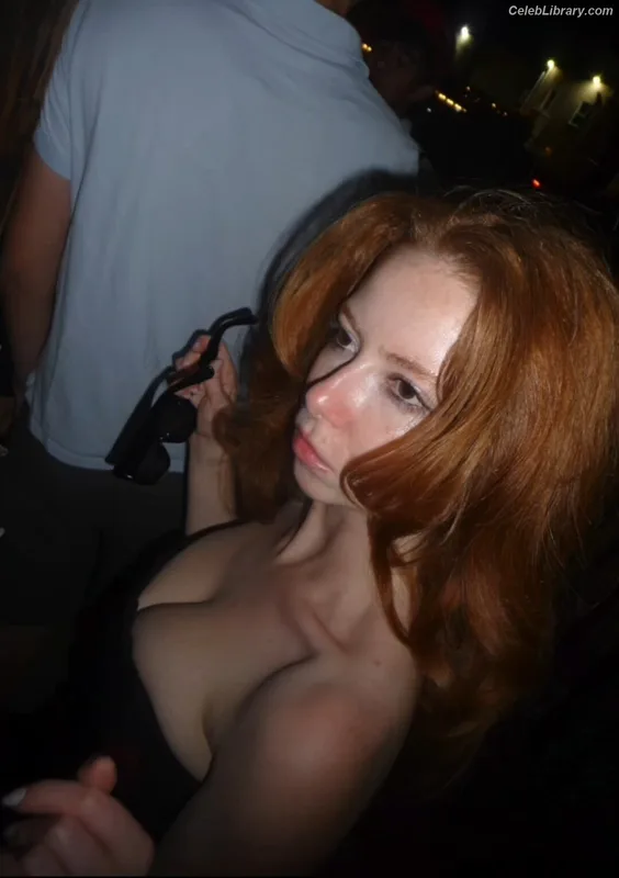 Francesca Capaldi photo 4 of 837