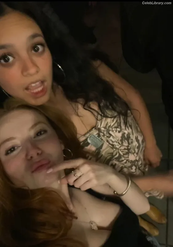 Francesca Capaldi photo 12 of 837