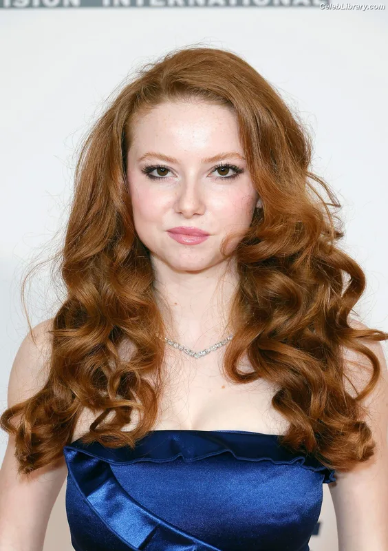 Francesca Capaldi photo 21 of 837