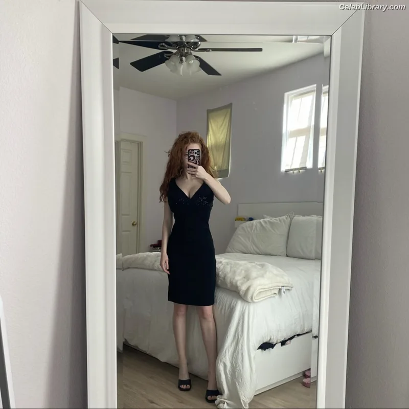 Francesca Capaldi photo 20 of 837