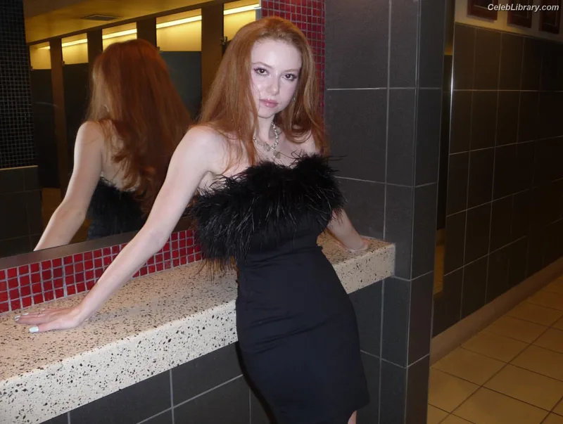 Francesca Capaldi photo 15 of 837