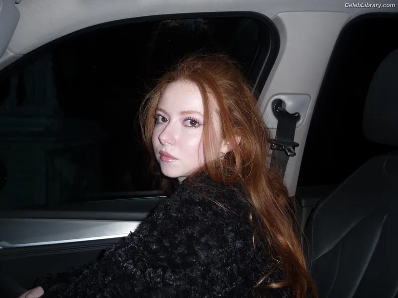 Francesca Capaldi photo 2 of 837