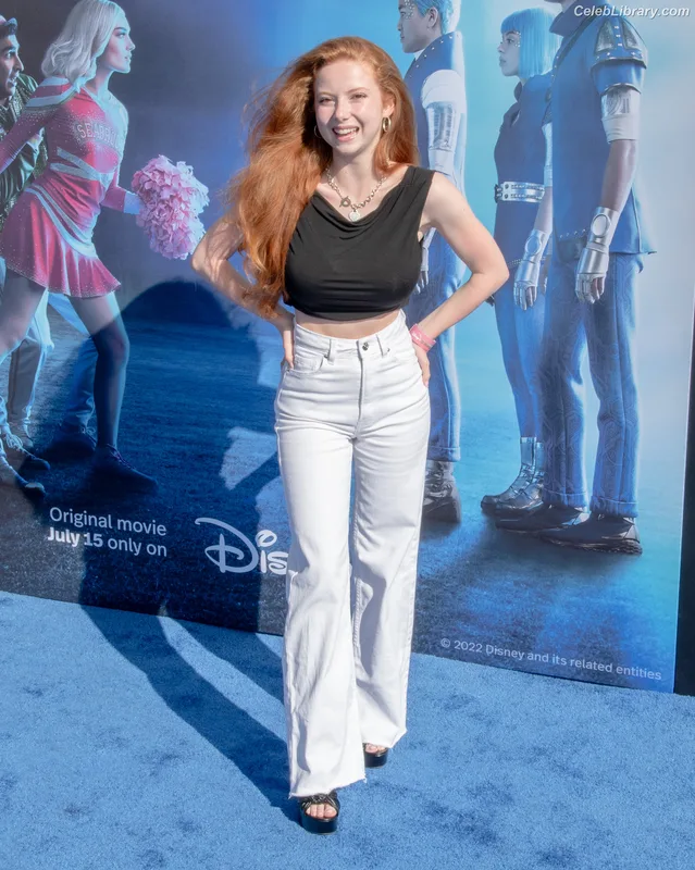 Francesca Capaldi photo 4 of 837