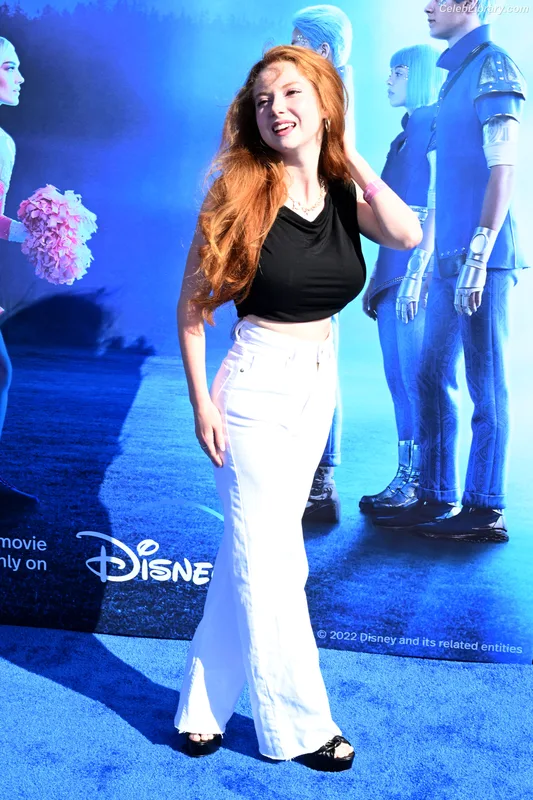 Francesca Capaldi photo 19 of 837