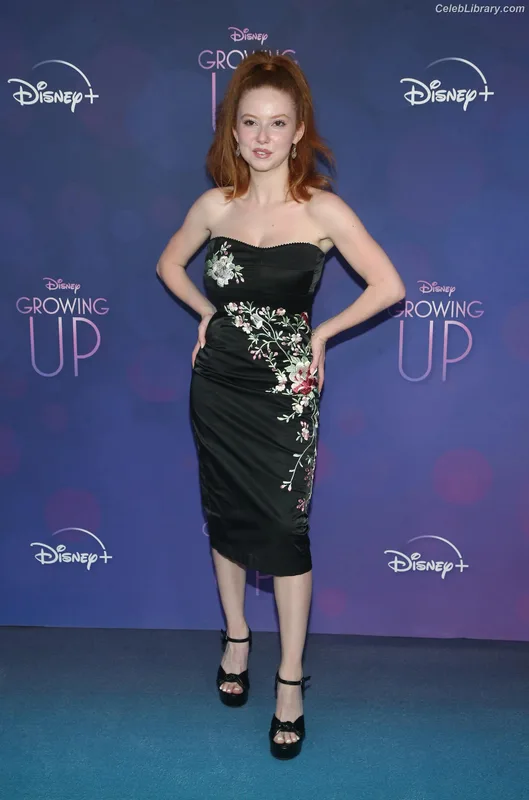 Francesca Capaldi photo 1 of 837