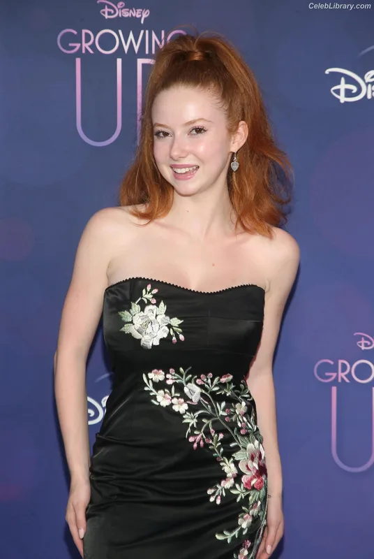 Francesca Capaldi photo 2 of 837