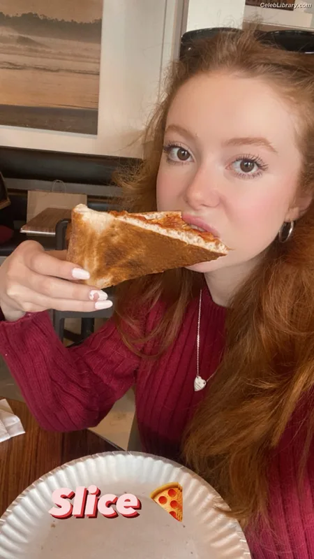 Francesca Capaldi photo 5 of 837