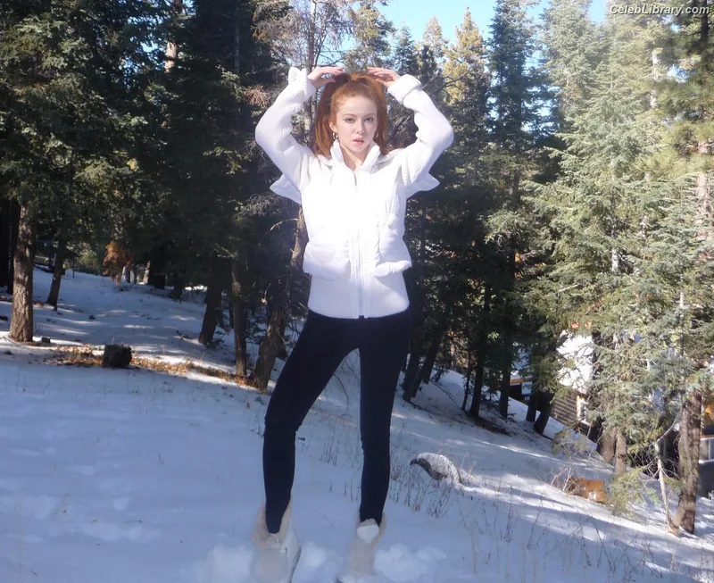 Francesca Capaldi photo 12 of 837