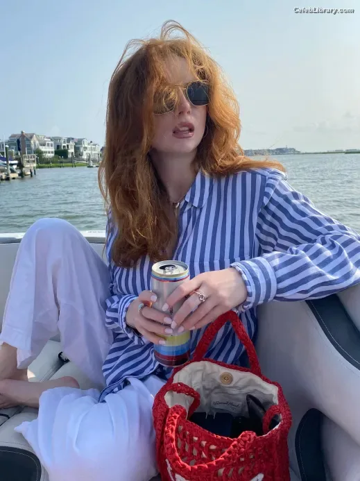 Francesca Capaldi photo 9 of 837