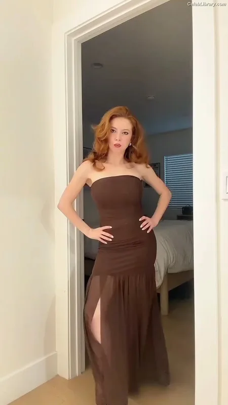Francesca Capaldi photo 17 of 837
