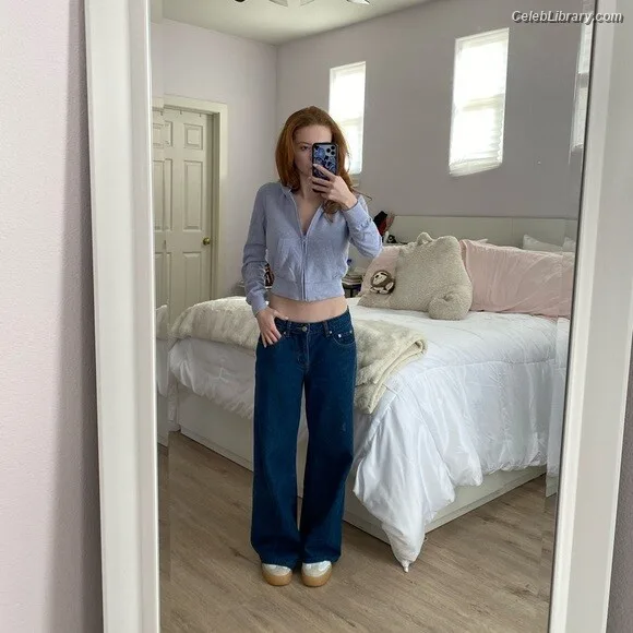 Francesca Capaldi photo 11 of 837