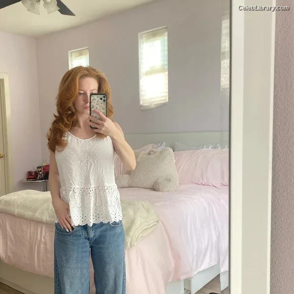 Francesca Capaldi photo 12 of 837