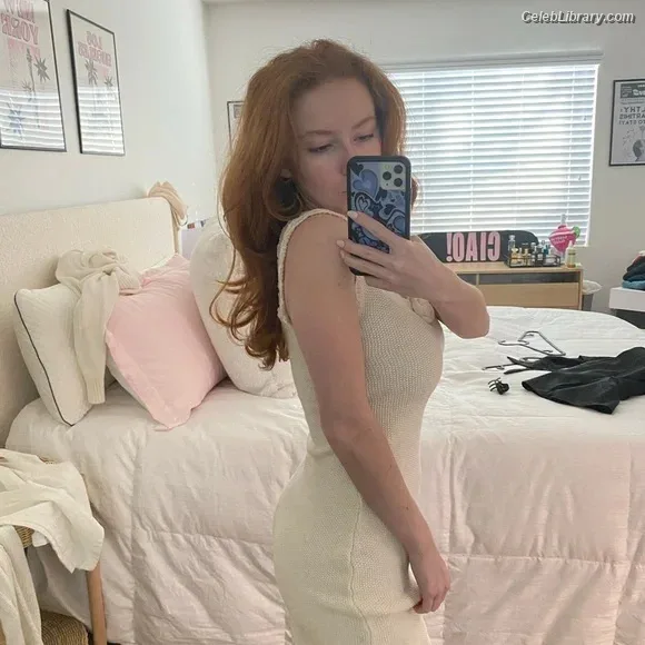 Francesca Capaldi photo 12 of 837