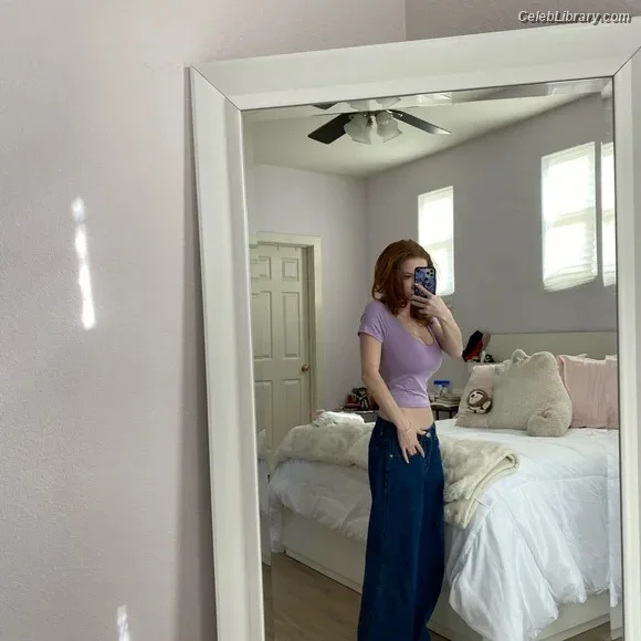 Francesca Capaldi photo 12 of 837