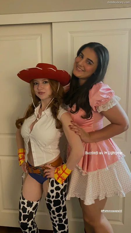 Francesca Capaldi photo 8 of 837