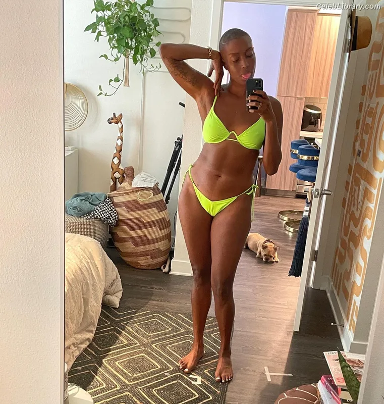 Franchesca Ramsey photo 6 of 18