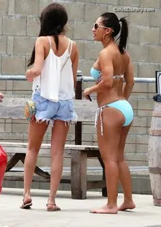 Francia Raisa photo 1 of 630