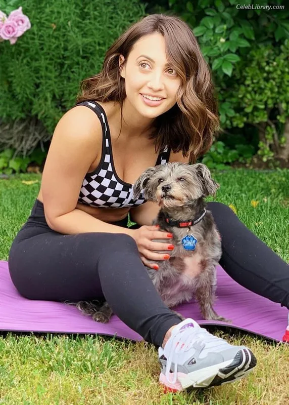 Francia Raisa photo 18 of 632