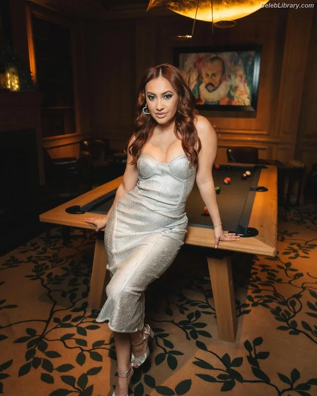 Francia Raisa photo 24 of 632