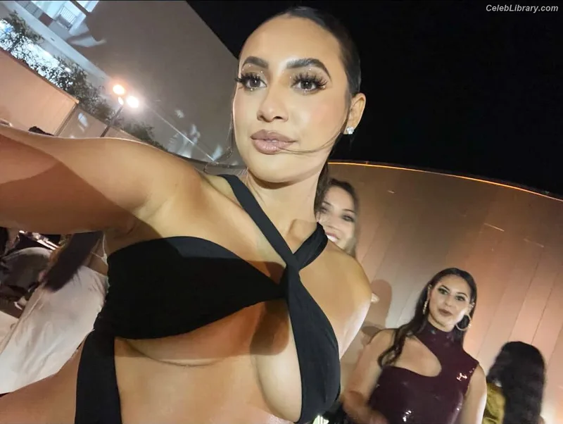 Francia Raisa photo 20 of 632