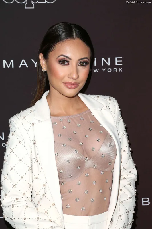 Francia Raisa photo 2 of 632
