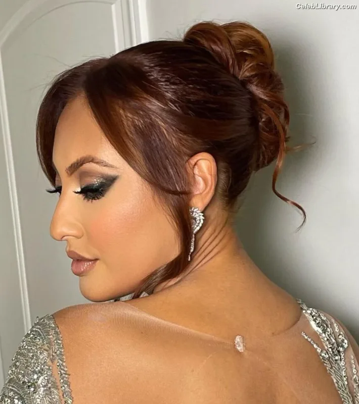 Francia Raisa photo 23 of 632