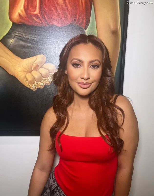 Francia Raisa photo 6 of 632