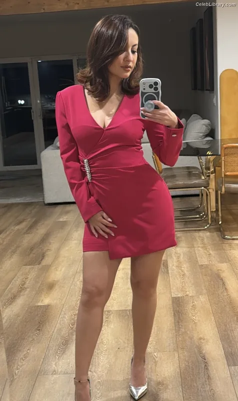 Francia Raisa photo 4 of 632