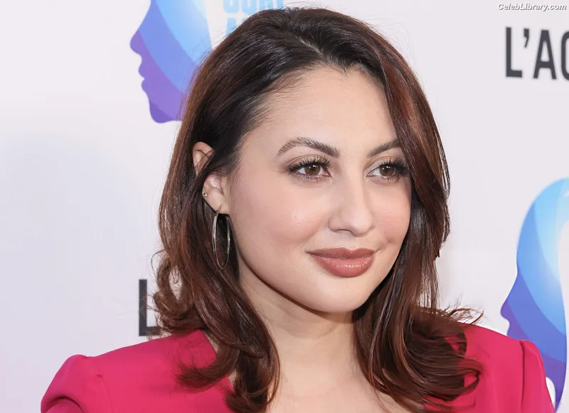 Francia Raisa photo 18 of 632