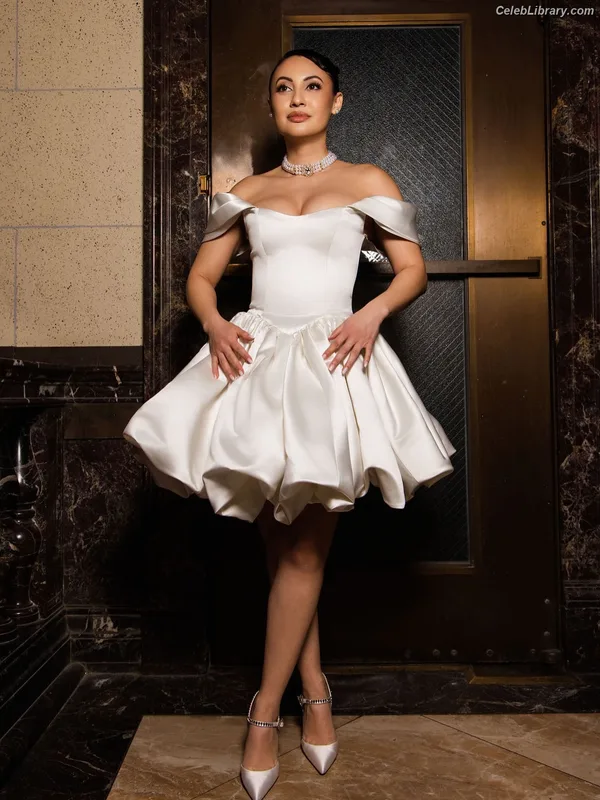 Francia Raisa photo 8 of 632