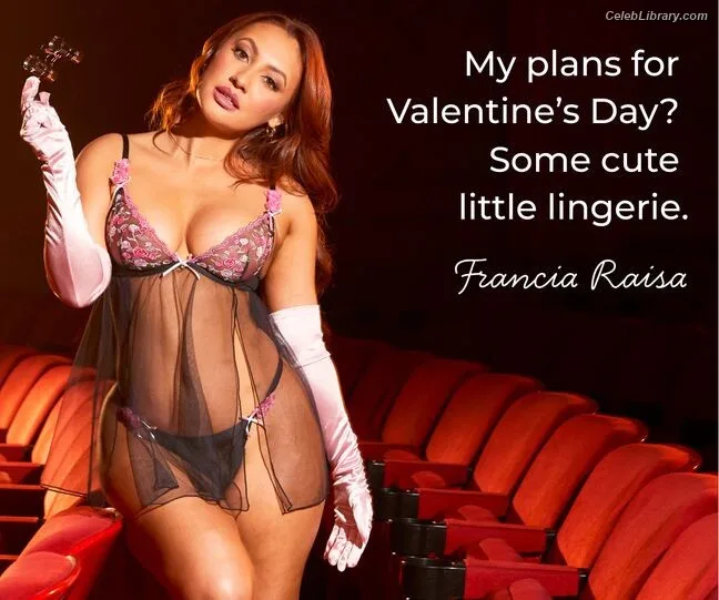 Francia Raisa photo 2 of 632