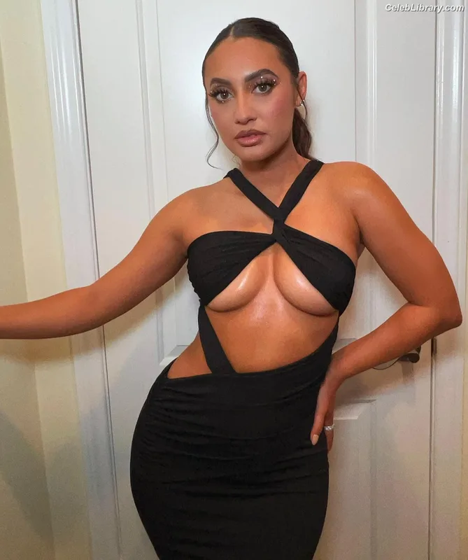 Francia Raisa photo 15 of 632