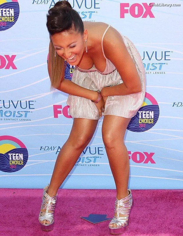 Francia Raisa photo 6 of 632