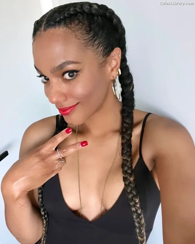 Freema Agyeman photo 19 of 48