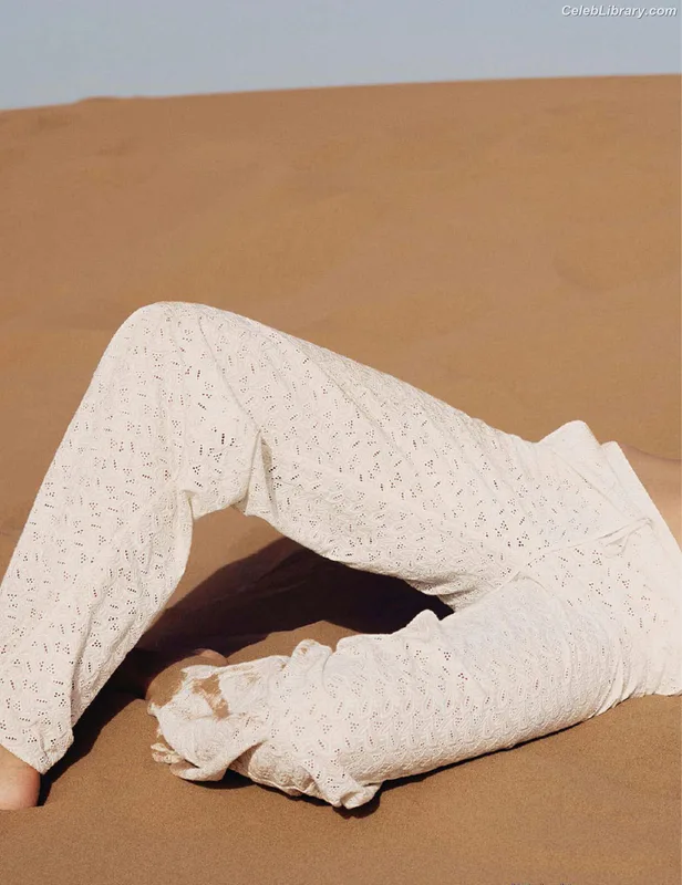 Frida Gustavsson photo 12 of 91