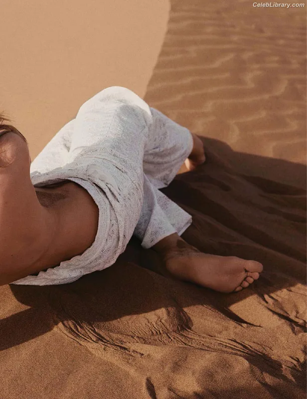 Frida Gustavsson photo 20 of 91
