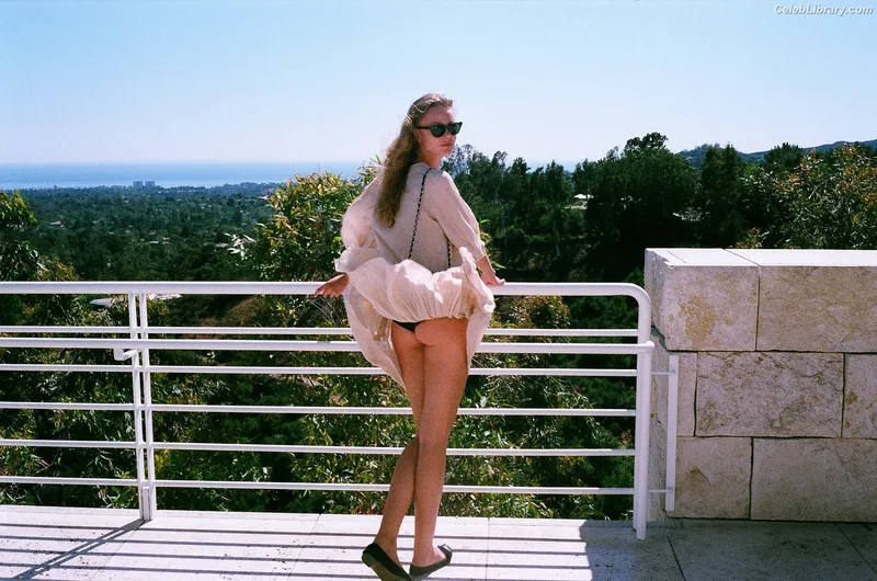 Frida Gustavsson photo 7 of 91