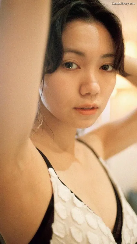 Fumi Nikaido photo 2 of 21