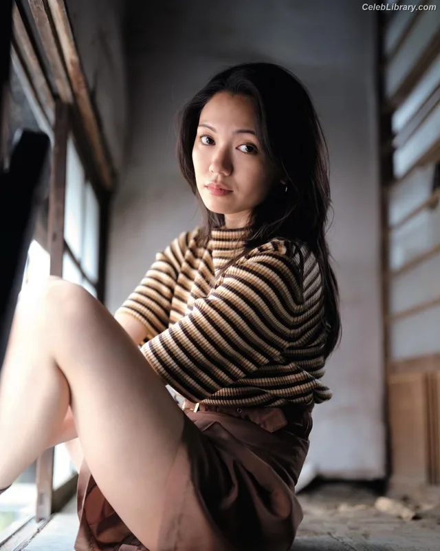 Fumi Nikaido photo 3 of 21