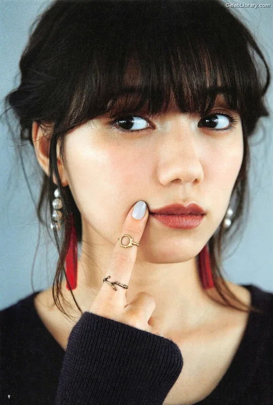 Fumi Nikaido photo 6 of 21