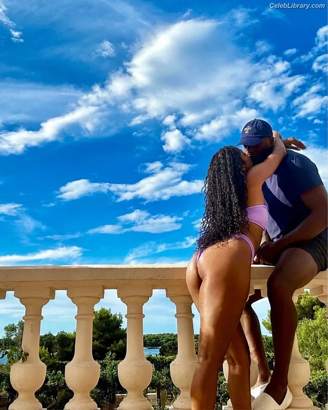 Gabrielle Union photo 13 of 172