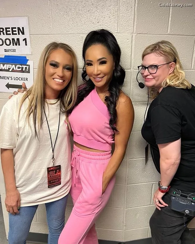 Gail Kim photo 8 of 1001