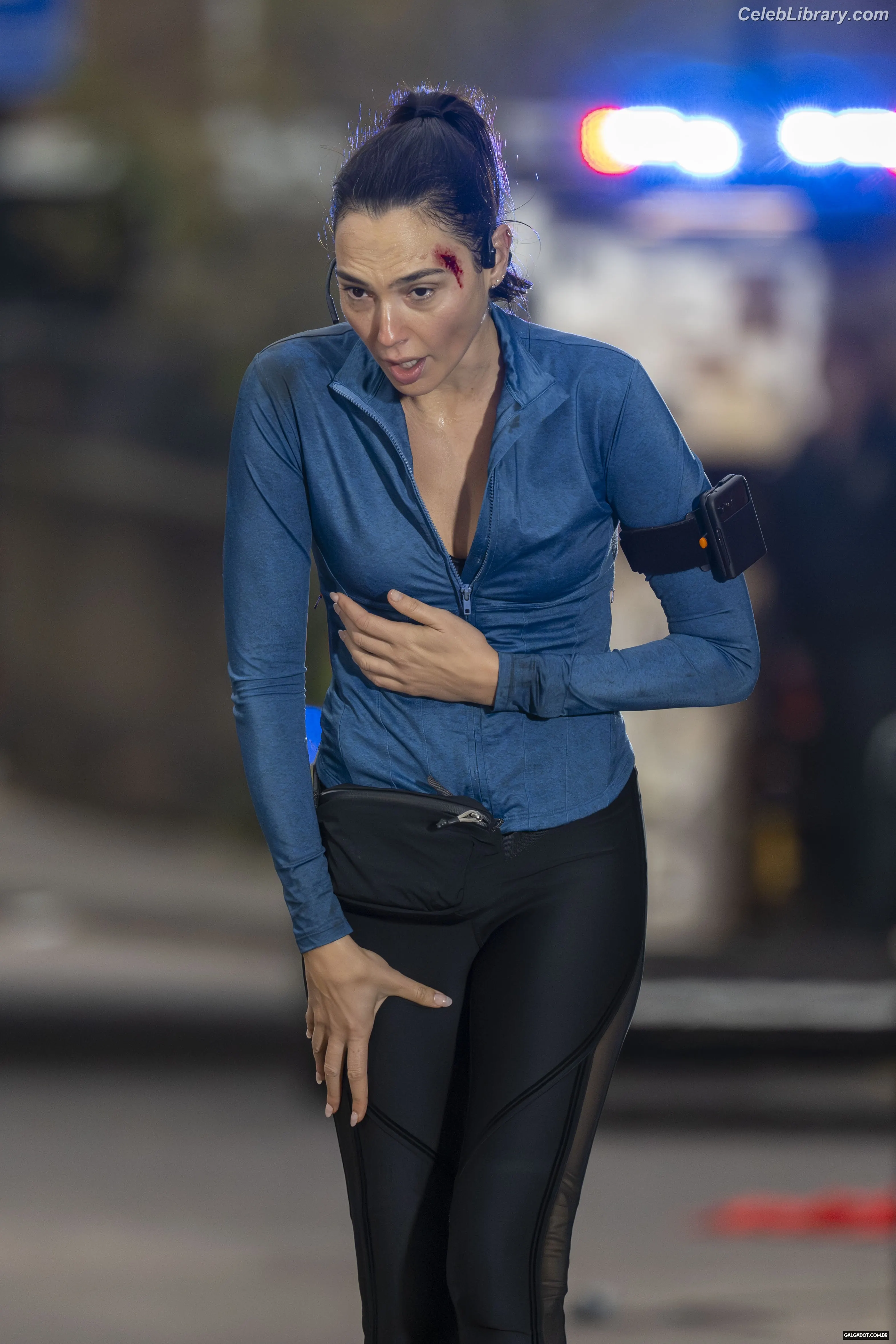 Gal Gadot photo 9 of 1473