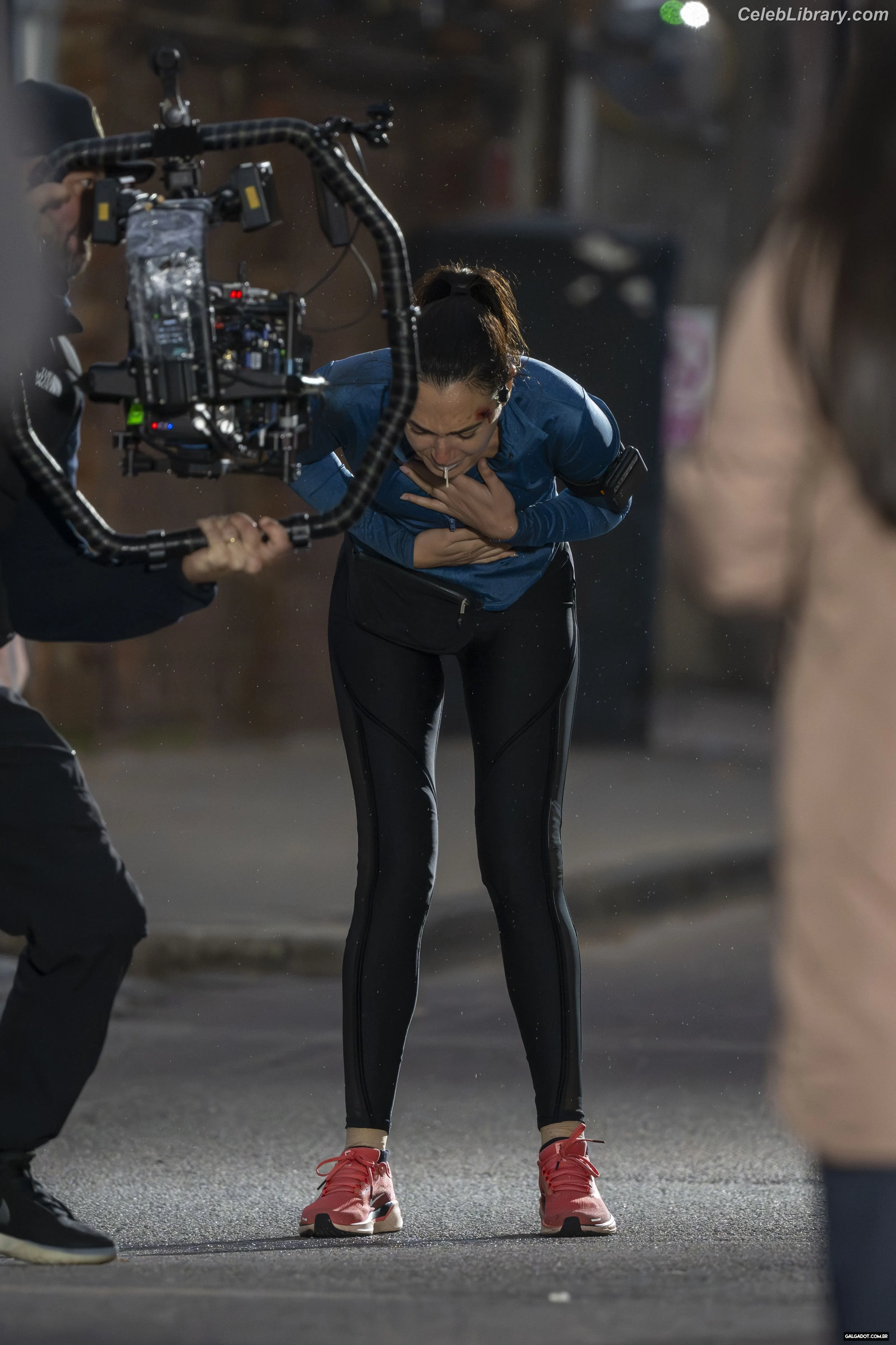 Gal Gadot photo 23 of 1473