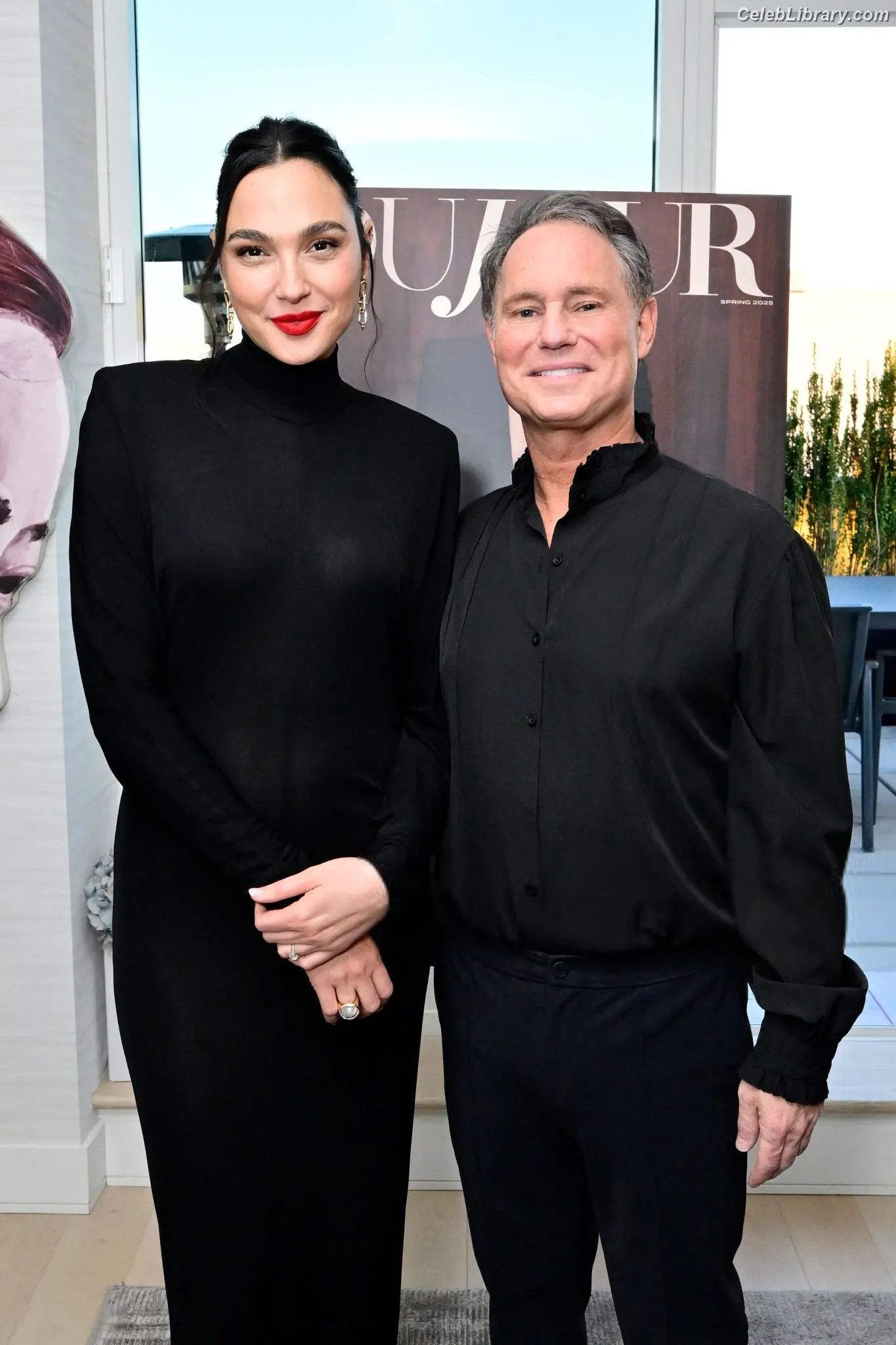 Gal Gadot photo 4 of 1473