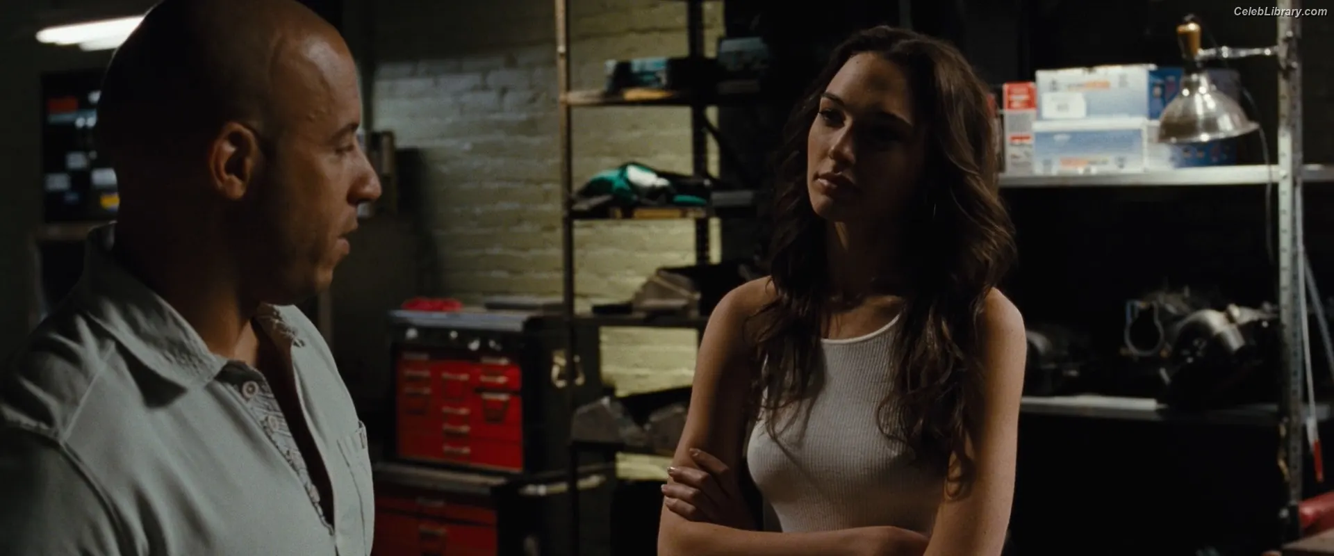 Gal Gadot photo 24 of 1473
